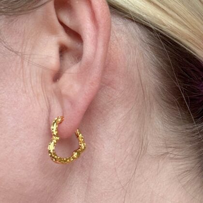 Emmy hjerte creoler guldfarvet