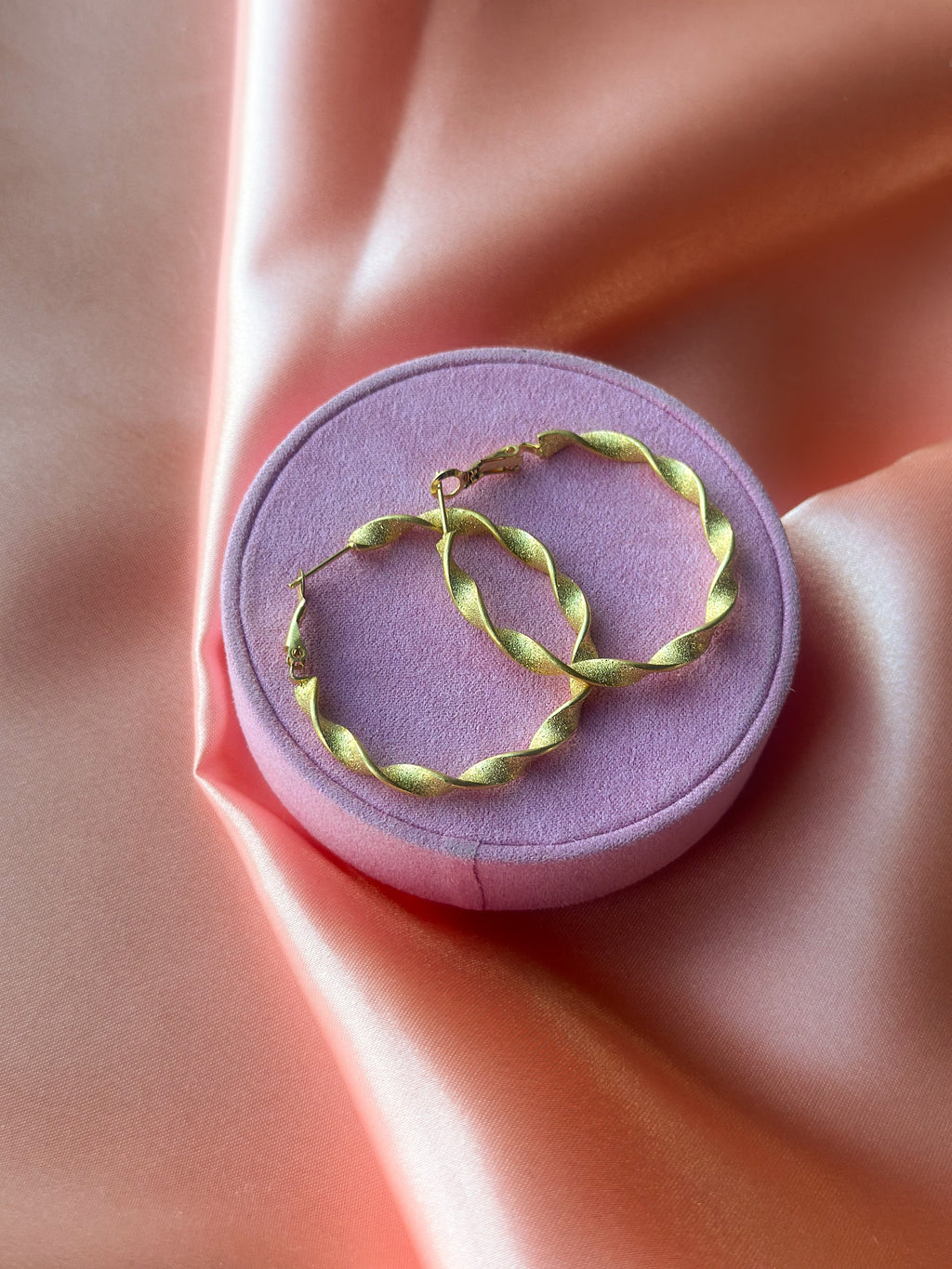 Adrianna creoler guldfarvet