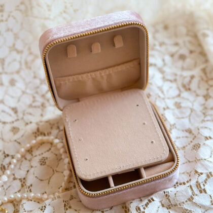 Firkantet skrin - hvid