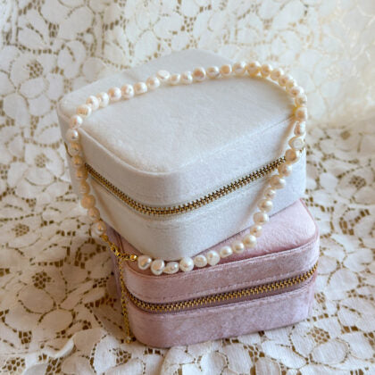 Firkantet skrin - hvid