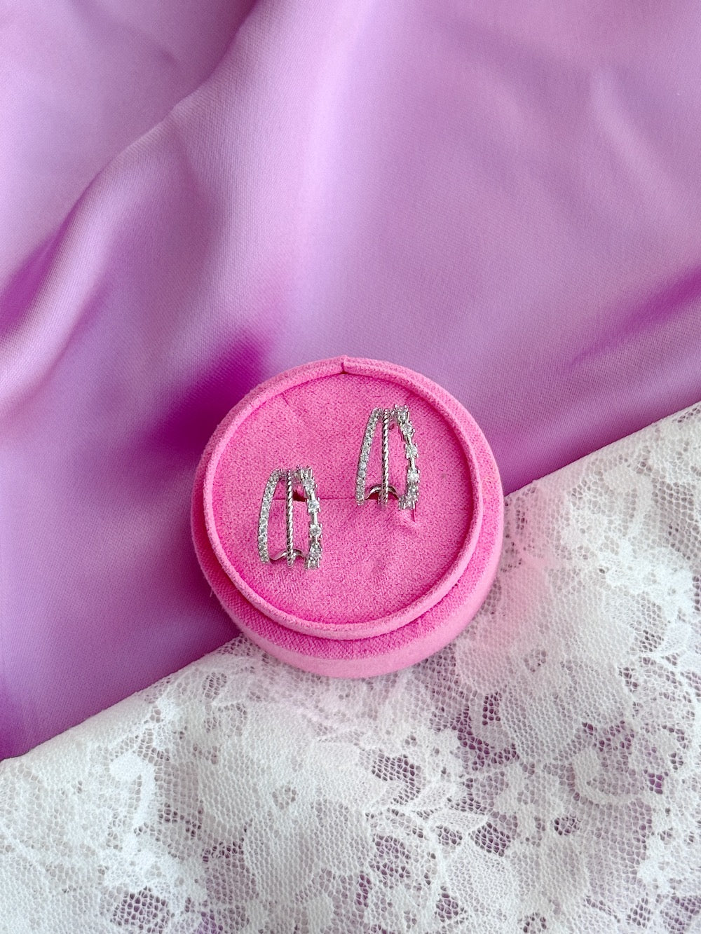 Sofie ørestikker - sølvfarve